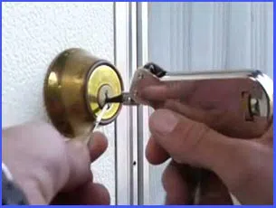 Carrollton Locksmith Service Carrollton, TX 972-512-0943 - 20-emergency-opening